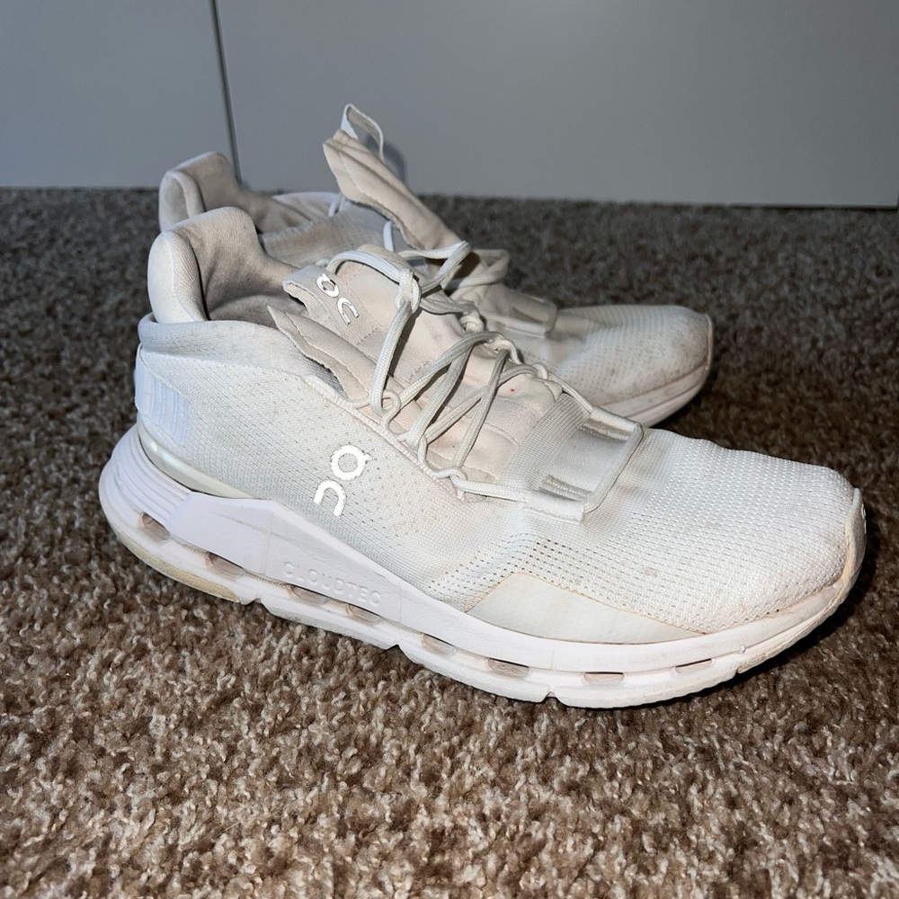 On Cloud - Cloudnova White